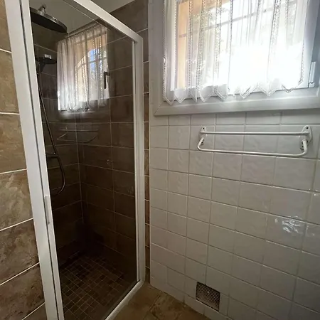 Cozy 2 Pieces Avec Jardin, Climatisation Et Equipements Complets - - Fr-1-308-115 Le Lavandou